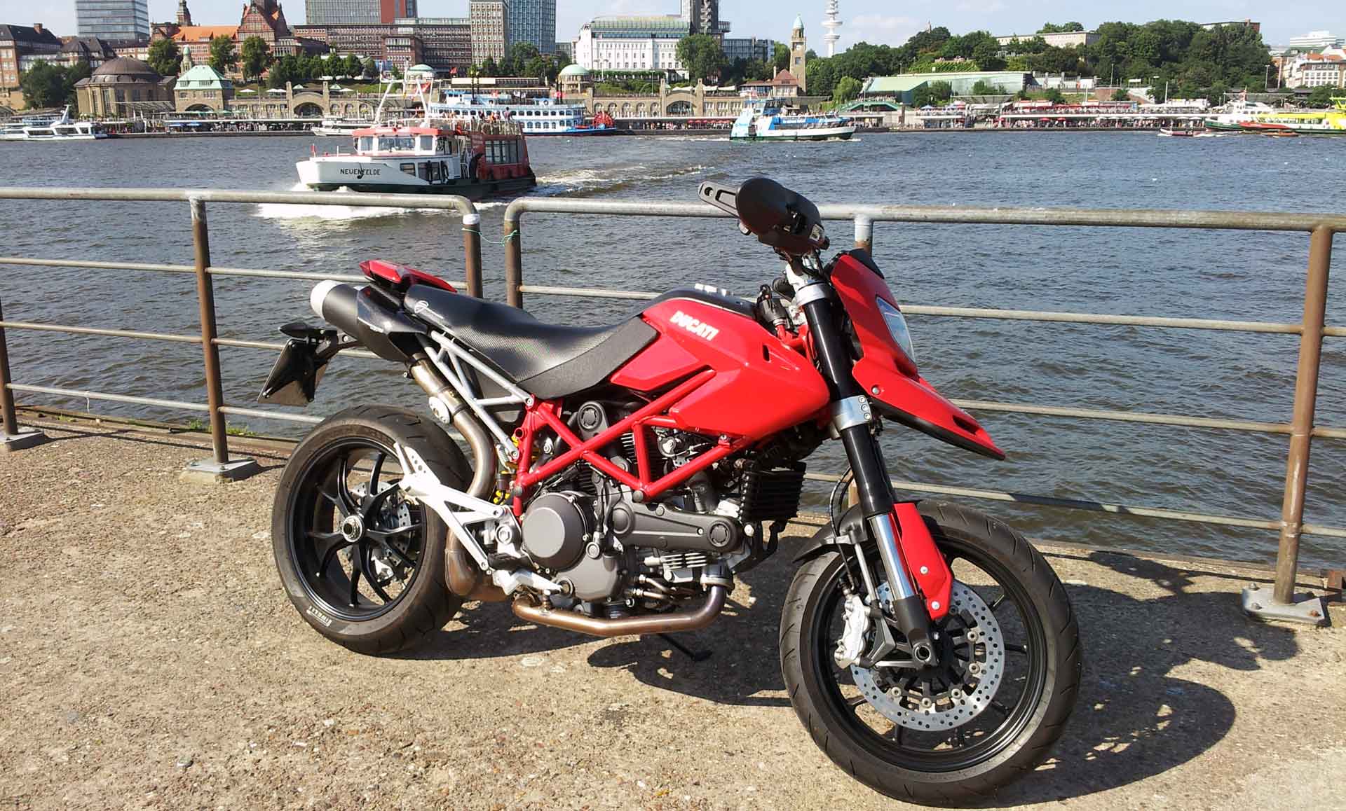Ducati Hypermotard 1100 Evo, Bild 1 von 1